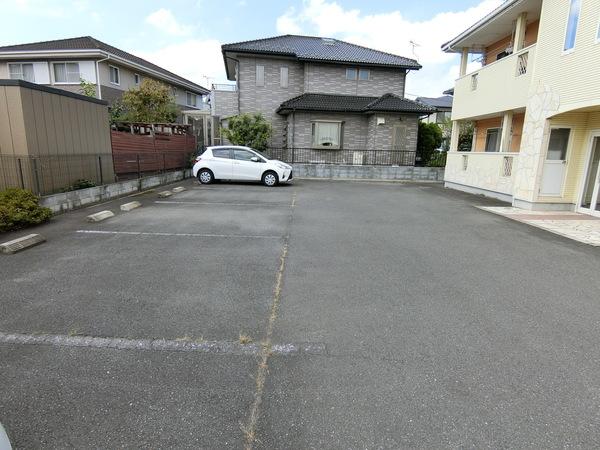 エストヴァンＢ 物件画像