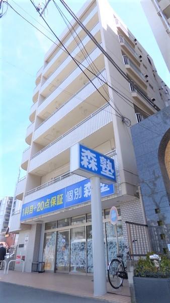 駅からすぐ見えます♪