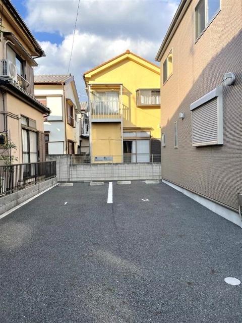 アミティエ松戸 駐車場