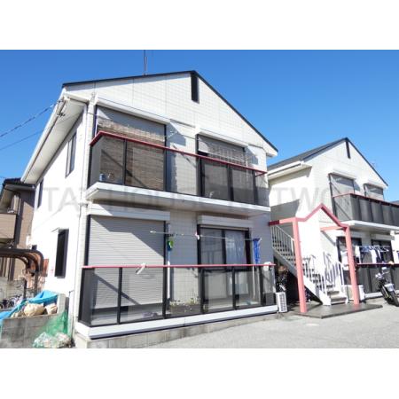 白を基調とした外観
