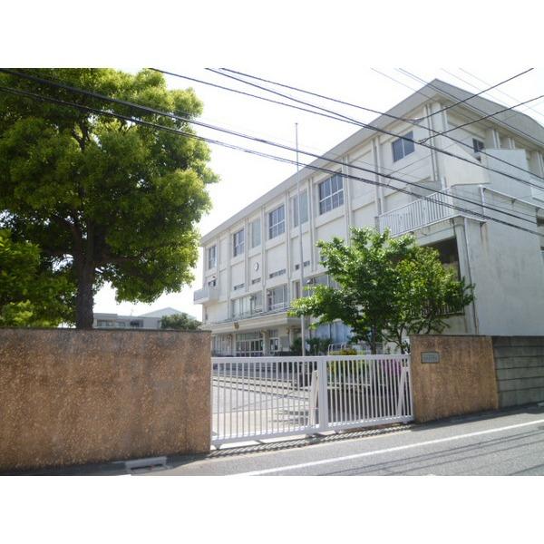 鹿骨東小学校