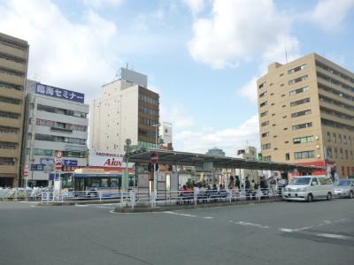 駅周辺