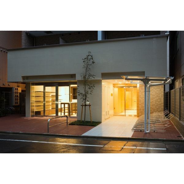 レフィナード本郷三丁目 エントランス