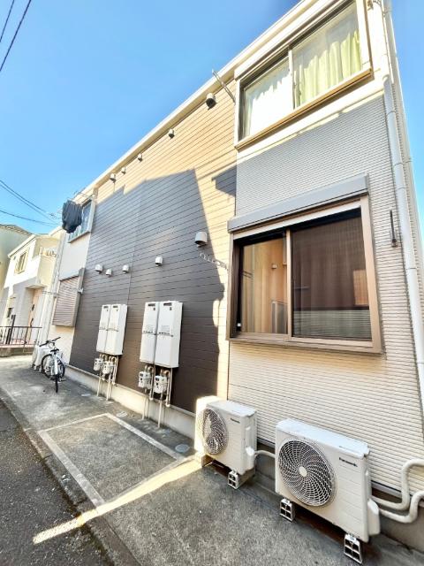 全4戸、角部屋です