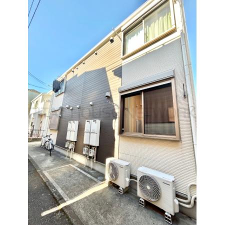 全4戸、角部屋です