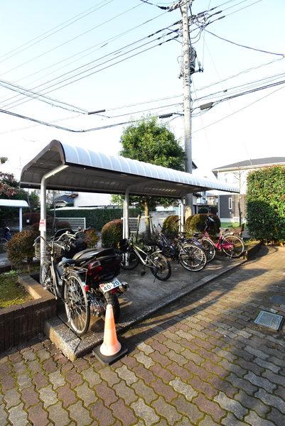 ウィスタリアガーデン　１０番館 物件画像