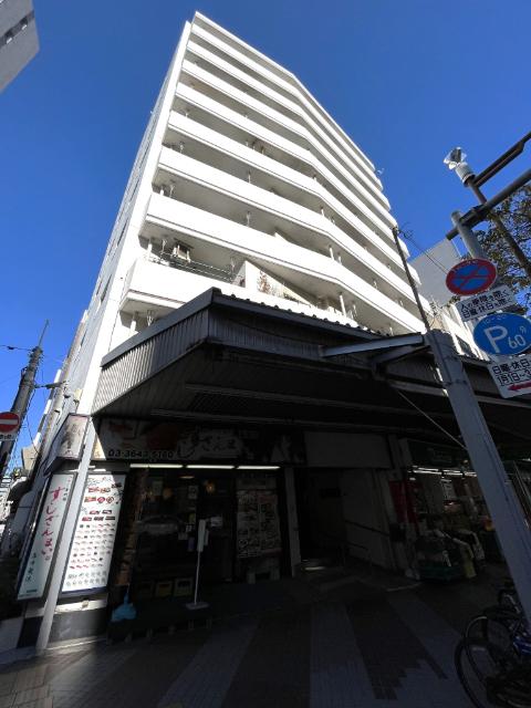 白を基調とした外観