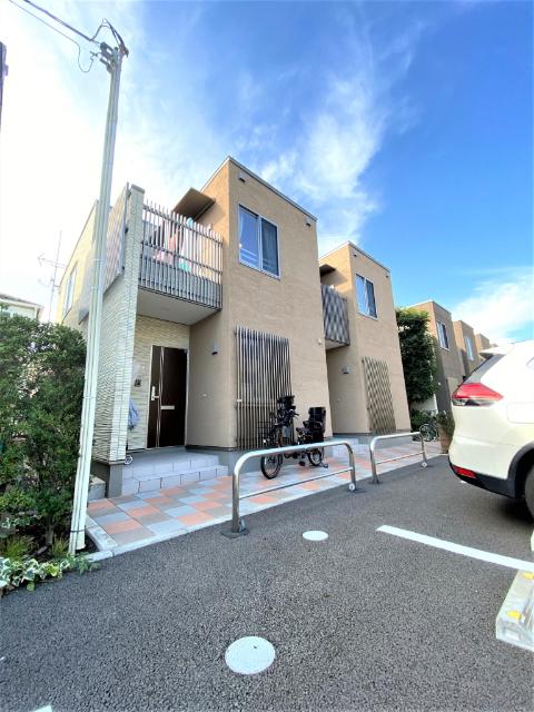 ルーフバルコニーあり