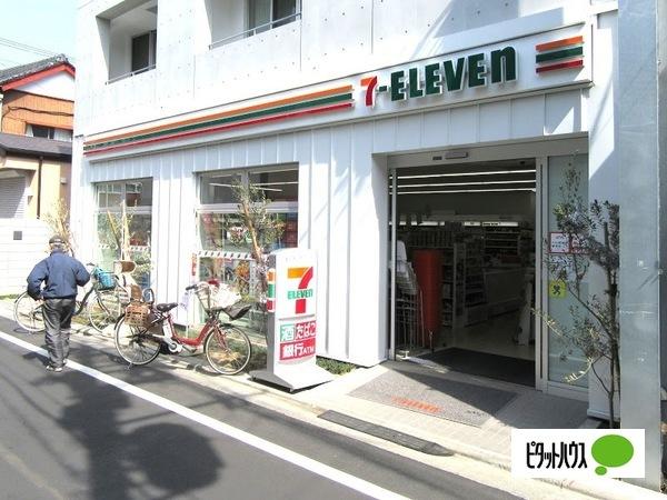 セブンイレブン世田谷経堂すずらん通り店：229m