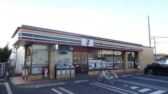 セブンイレブン三郷公園前店：800m