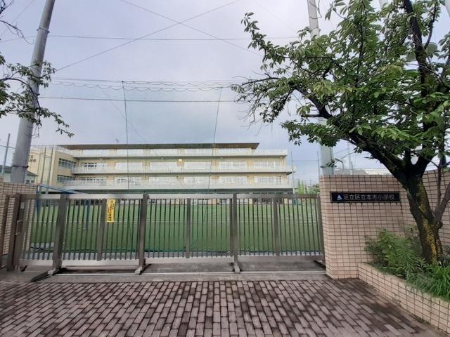 足立区立本木小学校：100m