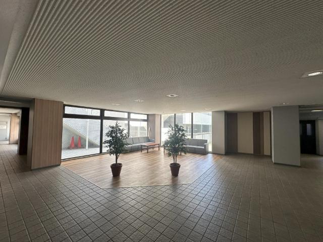 Ｔ’ｓ　ｇａｒｄｅｎ　西大島 ロビー