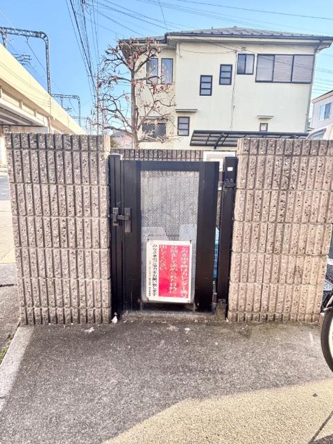 シャン・ド・フルール弐番館 物件画像