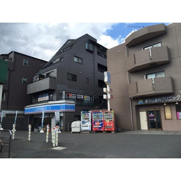 東中山駅前