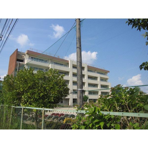 松戸市立旭小学校