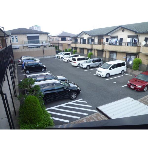 フローレンス美郷参番館 駐車場