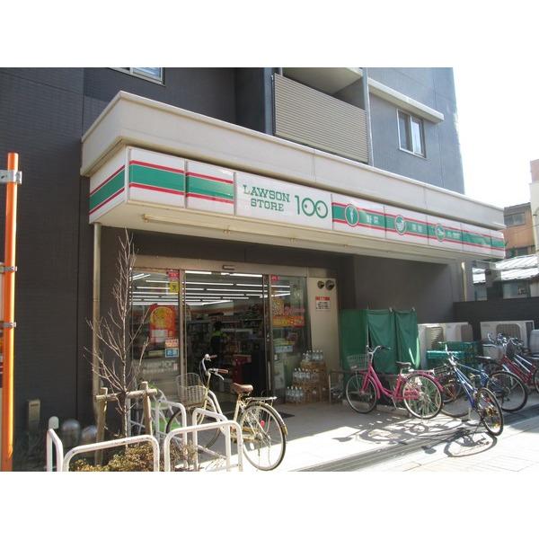商店街内コンビニ