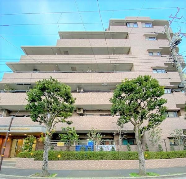 おしゃれでスタイリュシュな外観♪