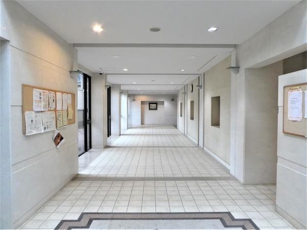 エントランス通路