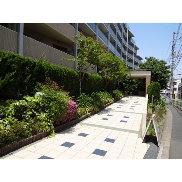 エントランススロープ