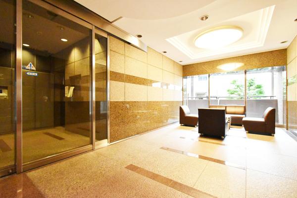 エントランスロビー
