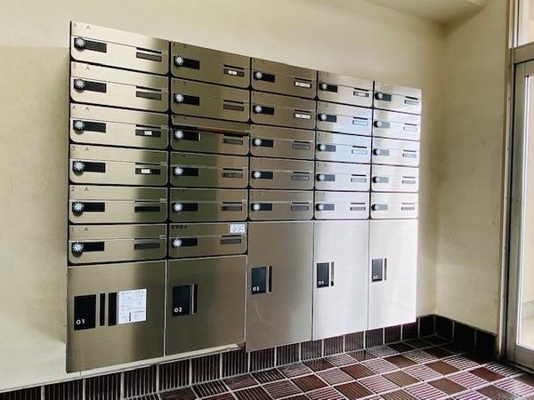 宅配ボックス付き