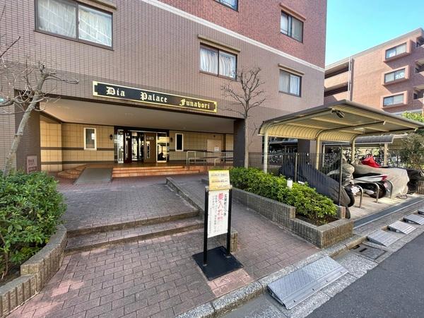 ダイアパレス船堀 エントランス