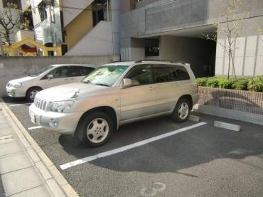ゼファー葛西ステーションフロント 駐車場