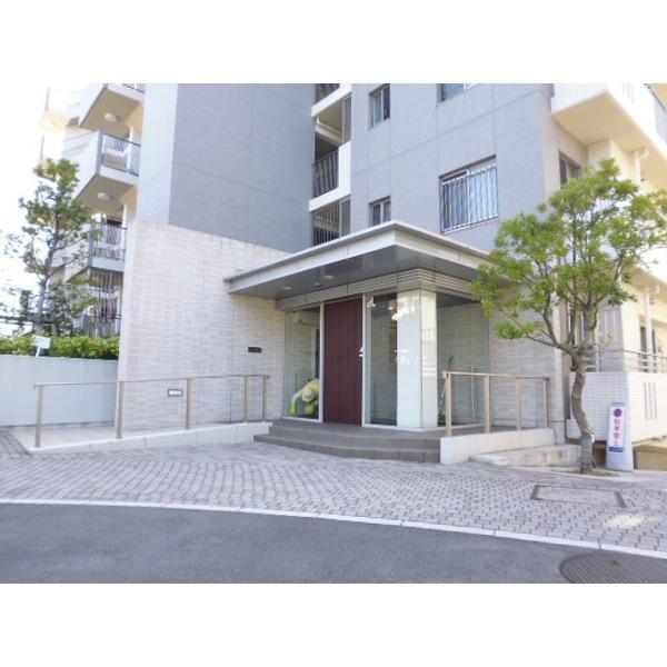 Ｃ号棟エントランス