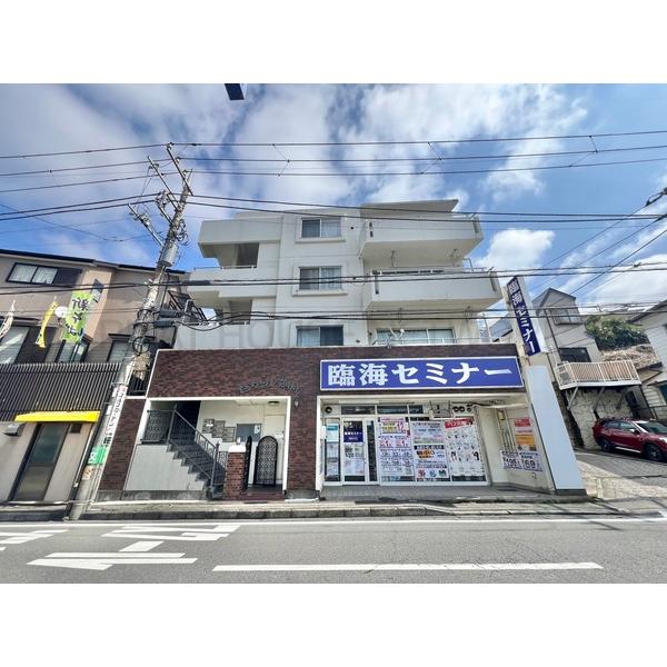 セザール弘明寺