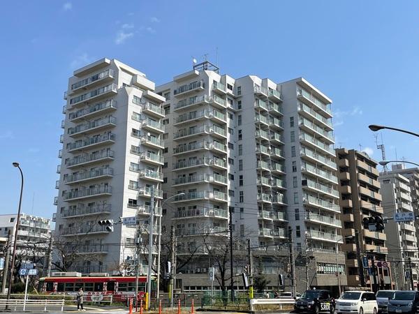 SRC・RC造13階建て・総戸数112戸