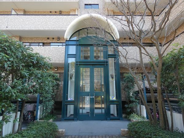 高級感のあるエントランス