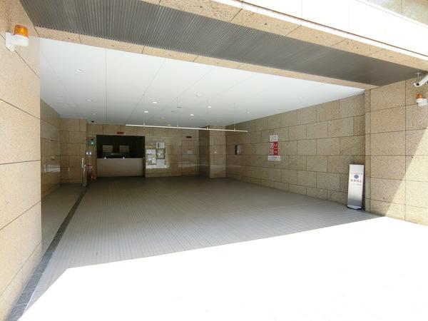 シティタワー池袋 駐車場