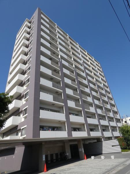 総世帯数76世帯・13階建・2007年築