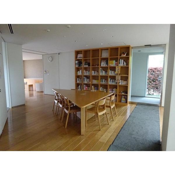 けやきライブラリー