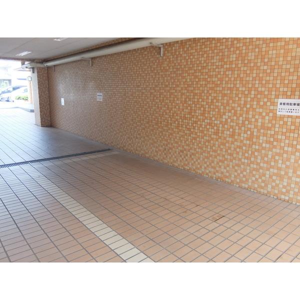 武蔵浦和第弐ローヤルコーポ（0603） 駐車場