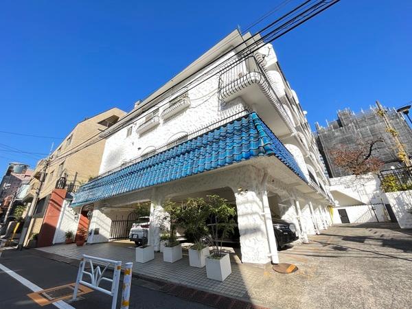 ２０２２年４月リノベーション工事実施・４階部分・５９．８７㎡・空室につきご内覧可能です