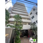 エントランス側建物外観