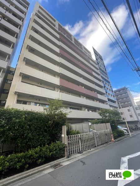 バルコニー側建物外観