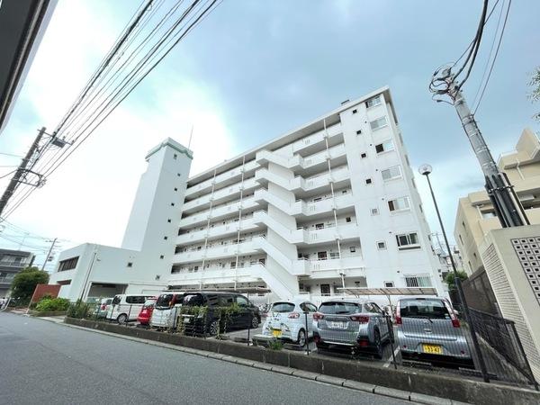 駅徒歩6分の好立地マンション