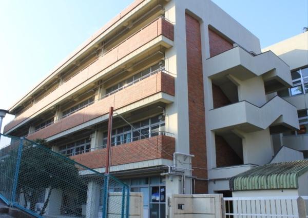 横浜市立元街小学校