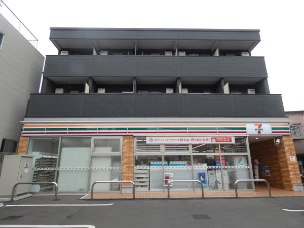 セブンイレブン横浜大和町店