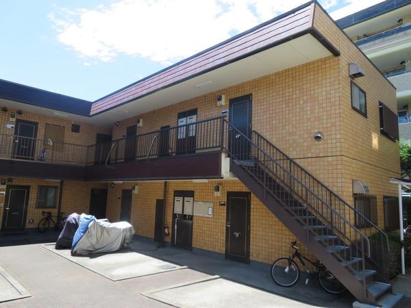 周辺に高い建物もなく明るい物件です