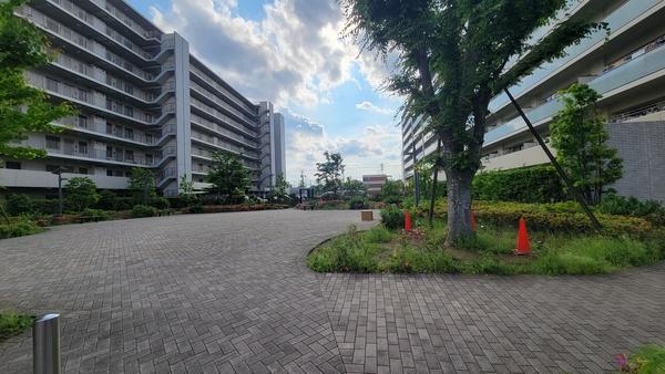 大規模マンションならではのゆとりのあるスペース