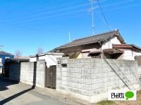 南西側道路に面した陽当たりの良い立地です