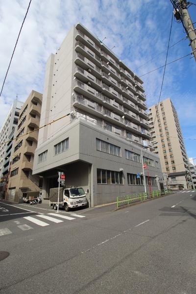 SRC造・11階建・総戸数32戸