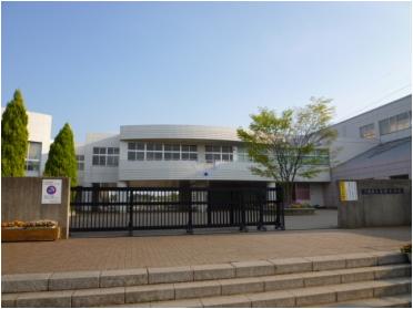 金沢小学校