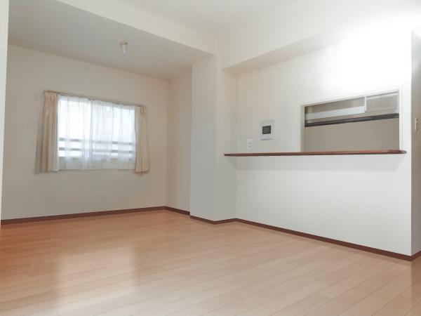 リビングダイニング　CGによるリフォームイメージです