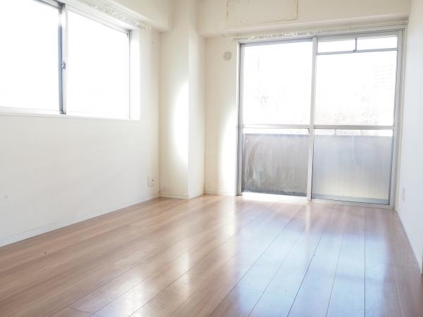 明るいリビング