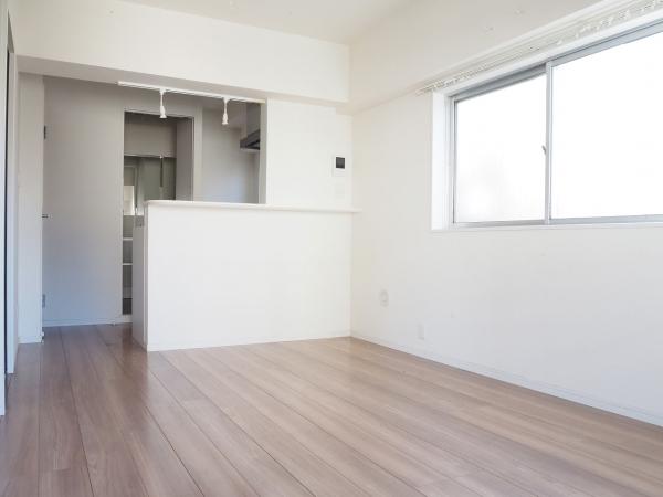 明るいリビング